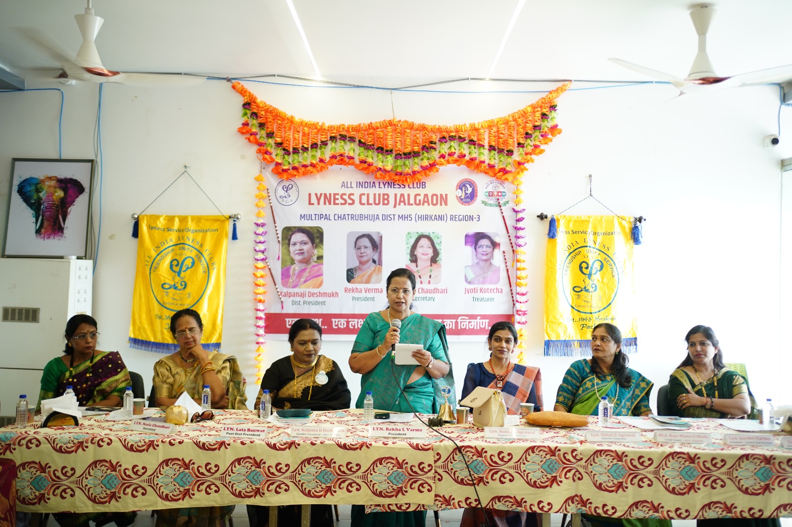 लीनेस क्लब जलगाव ला प्रांत अध्यक्ष कल्पना देशमुख अकोला व क्षेत्रीय अध्यक्ष राखी अग्रवाल शिरपूर यांचा अधिकारी दौरा